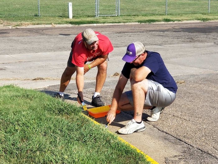 curb painting